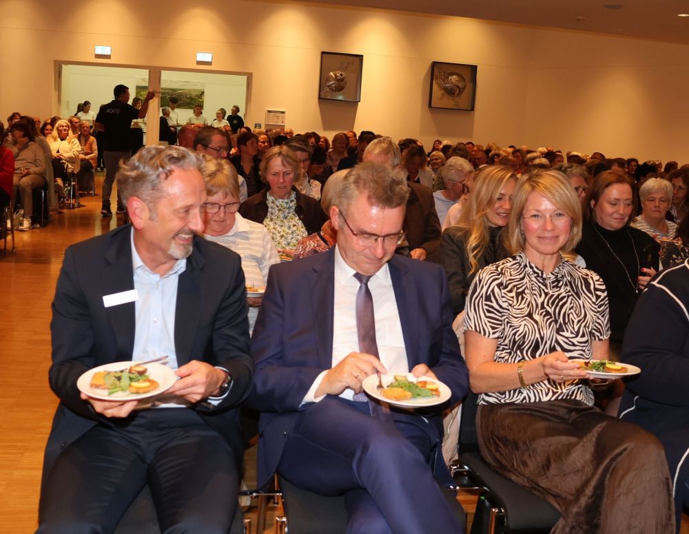 AOK Kochshow mit HWS, Prinz Carl, Johannes Volk und Bürgermeister Roland Burger