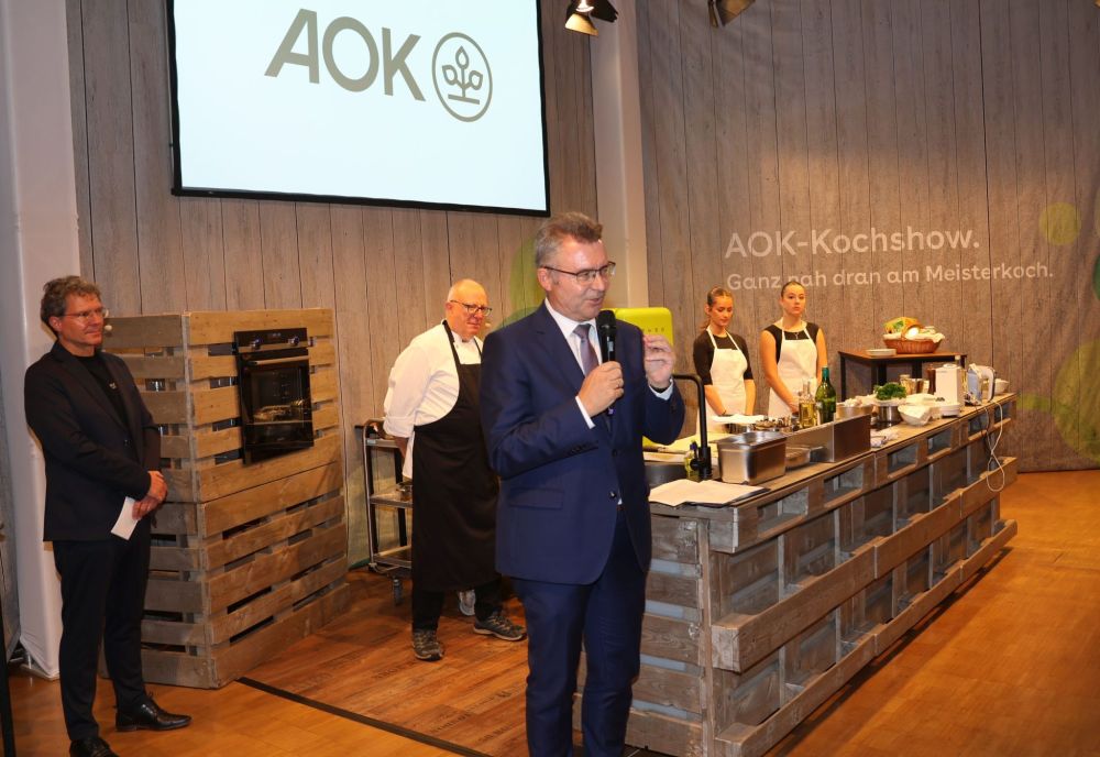 AOK Kochshow mit HWS, Prinz Carl, Johannes Volk und Bürgermeister Roland Burger